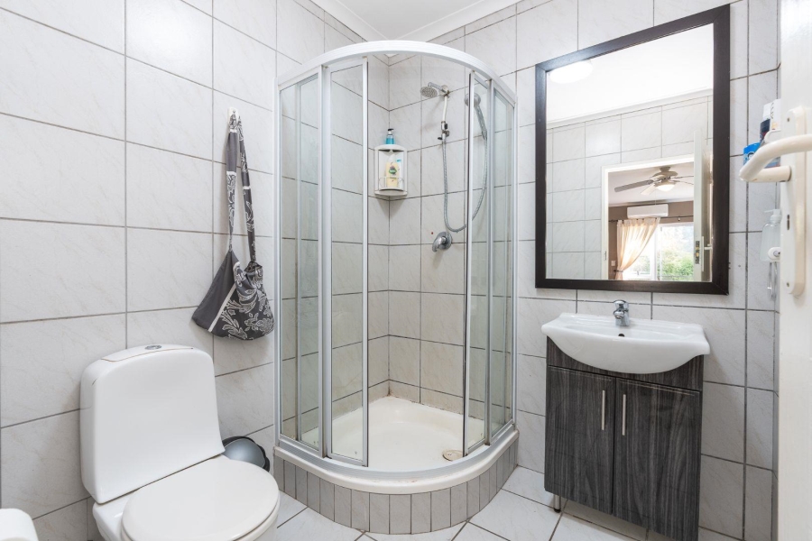 13 Bedroom Property for Sale in Sunset Beach Western Cape